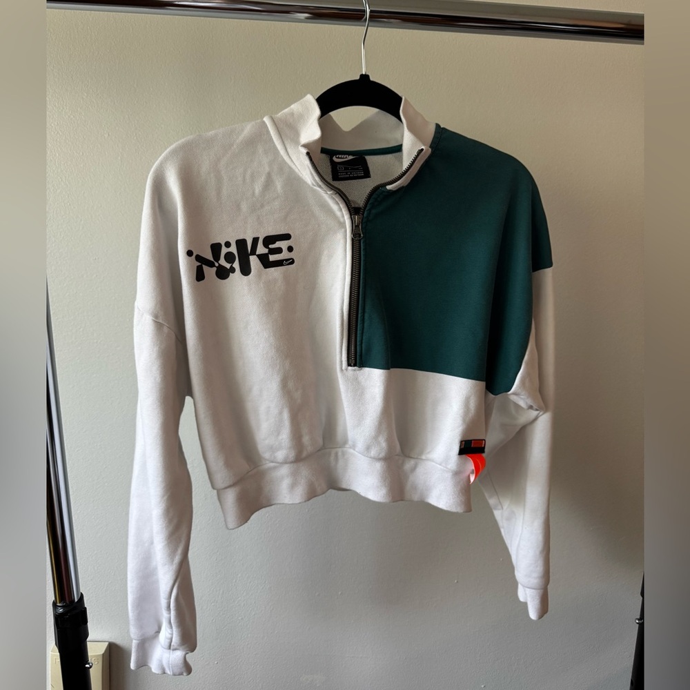 (Small) Nike white and green groovy quarter zip